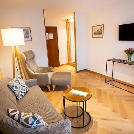 Wiese Otel 4*