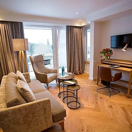 Jagdhaus Wiese 4*